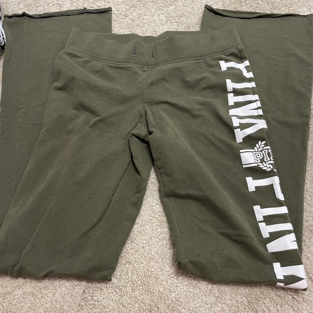 Victoria secret sweatpants - Picture 3 of 4